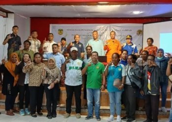 Gallery Foto DLH Mimika Sosialisasi Pengelolaan dan Penanganan Sampah di Distrik Wania