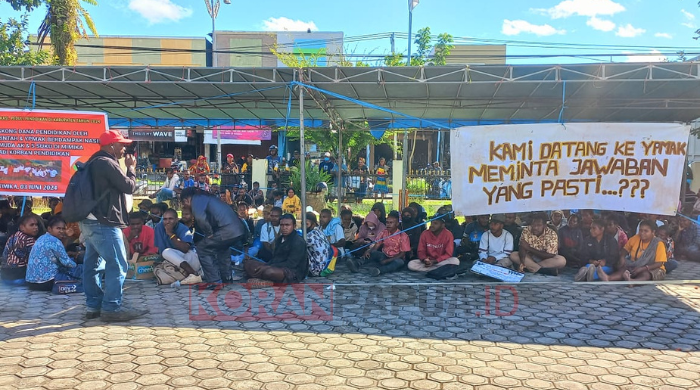 Ratusan Pelajar dan Mahasiswa Unjuk Rasa di YPMAK, Minta 6.000 Kuota Beasiswa