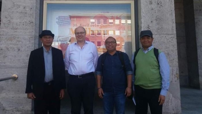 Mengenal Mgr. Max Regus, Misereor dan Skapulir (Uskup Perdana Diosesan Labuan Bajo (Bagian Kedua)