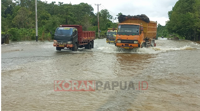 Sungai Meluap, Jalan Poros SP2-SP5 Terendam Air