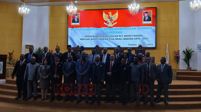 DPRD Usulkan Johannes Rettob Menjadi Bupati Mimika Definitif