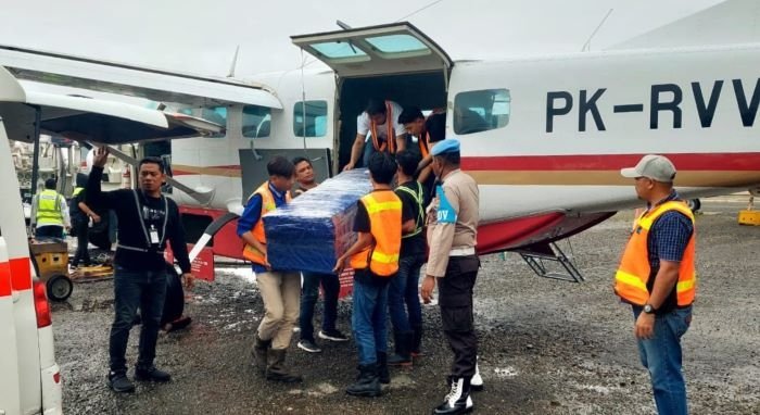 Jenazah Daeng Rusli Tiba di Timika, Selanjutnya Diterbangkan ke Makassar