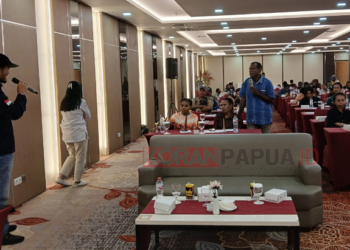 PPS Tujuh Distrik di Mimika Ikut Bimtek Penggunaan Aplikasi E-Coklit