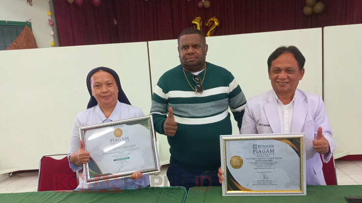 Yayasan Caritas Timika Papua Raih Penghargaan Best Of The Best dari BPJS Wilayah XII Papua