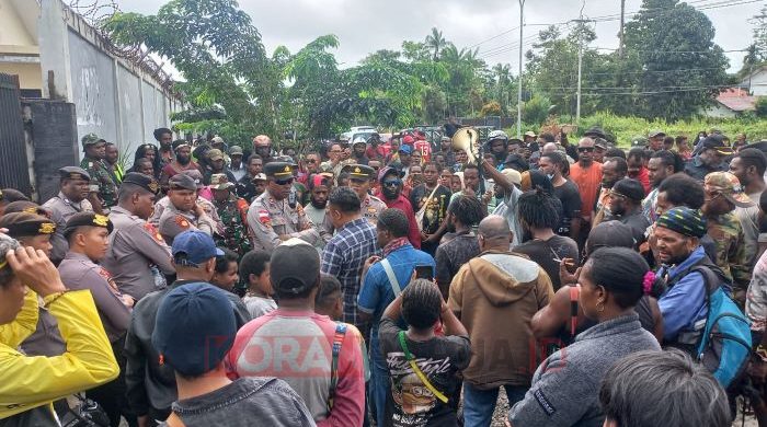 Ratusan Warga Gelar Aksi Demo, Desak Perusahaan PJP Ditutup