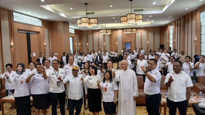 Gallery Foto Bappeda Mimika Gelar Validasi dan Pendampingan Pelaporan Inovasi Daerah 2024