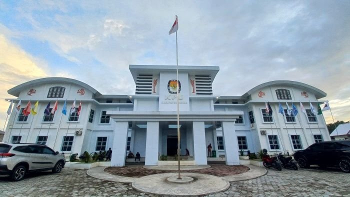 Gallery Foto KPU Mimika Gelar Syukuran Tempati Gedung Baru