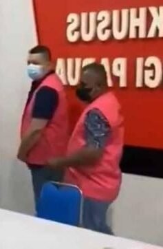 Kejati Papua Tahan Dua Tersangka Kredit Fiktif Bank Papua Sebesar Rp188 Miliar