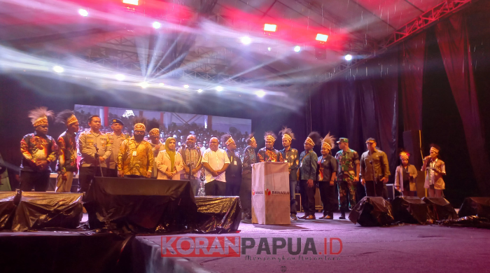 Launching Pengawasan Pilkada 2024, Jamrud, K3bi dan Cassandra Sukses ‘Hipnotis’ Ribuan Warga Mimika