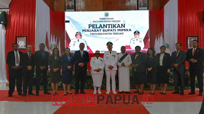 Valentinus S. Sumito Resmi Jabat Pj Bupati Mimika, Ini Pesan Pj Gubernur Ribka Haluk