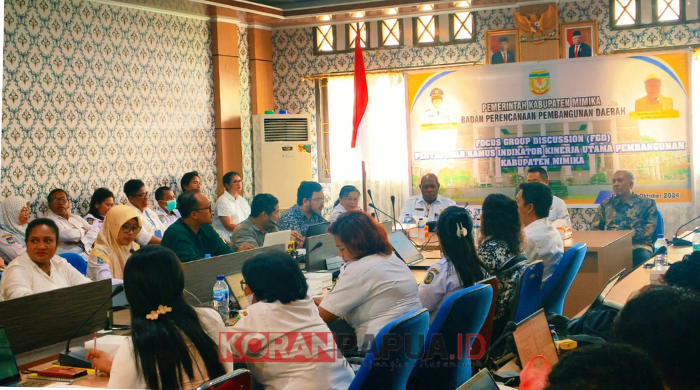 Pastikan Program Kerja Akurat, Pemkab Mimika Gelar Penyusunan Kamus Indikator Kinerja