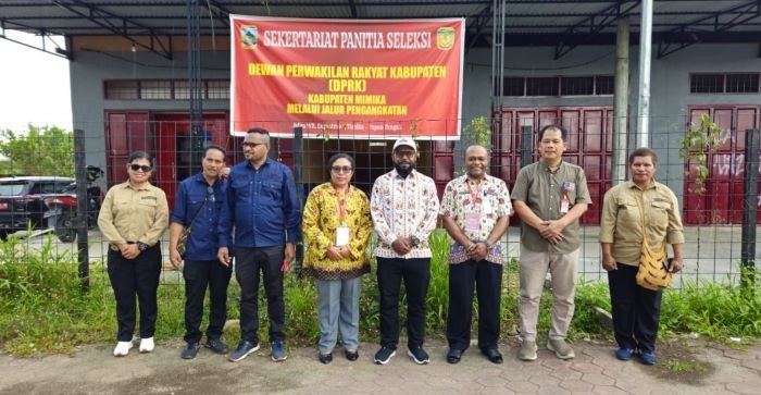 Pansel DPRK Mimika Bekerja Mengacu Regulasi dan Transparan, Yunias Kula: Lembaga Adat Diharapkan Konsisten Hasil Kesepakatan Rapat