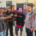 Sempat Buron Sehari, Pelaku Penikaman yang Menewaskan AU di Kebun Sirih Diserahkan Keluarga ke Polisi
