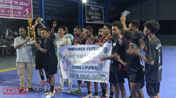 Peringati Teofani ke-73, Masyarakat A3 di Mimika Gelar Turnamen Futsal, Tim Putra-Putri Menkarfi Juara Satu