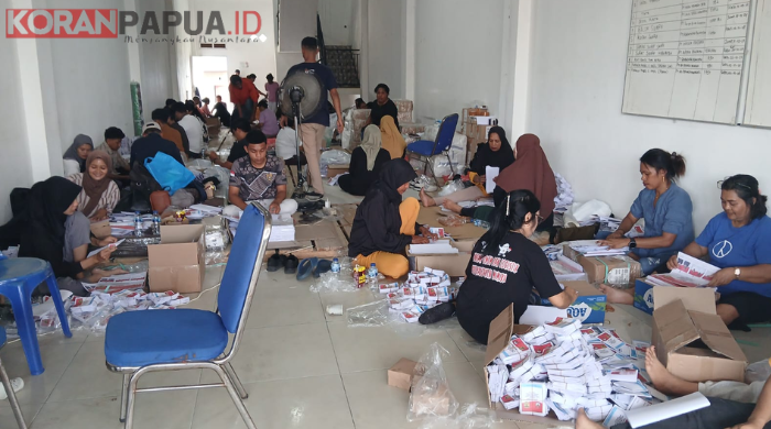 Pelipatan 230 Ribu Surat Suara Mulai Dilakukan, KPU Mimika Pekerjakan 60 Warga