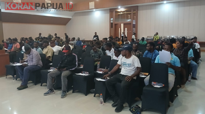 KPU Mimika Bekali Tata Cara Tungsura Pilkada 2024 untuk PPS dan PPD 18 Distrik