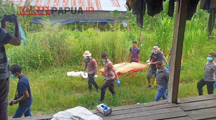 Mayat Pria Penjaga Kolam Ditemukan dengan Isi Perut Terurai   