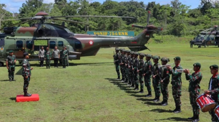 Kunjungi Yonif 754 Kostrad di Timika, Panglima TNI: Jadilah Prajurit yang Prima, Tulus dan Loyal