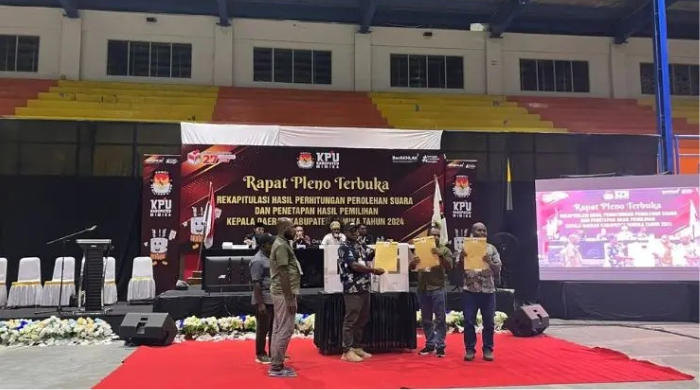 Pleno Rekapitulasi Pilkada Mimika 2024, Joel Unggul 930 Suara di Distrik Jila