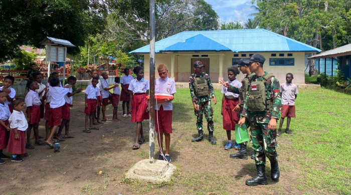 Wujudkan Generasi Berkarakter di Perbatasan Papua, Satgas Yonif 312 Laksanakan Gadik di SDI Rawa Biru