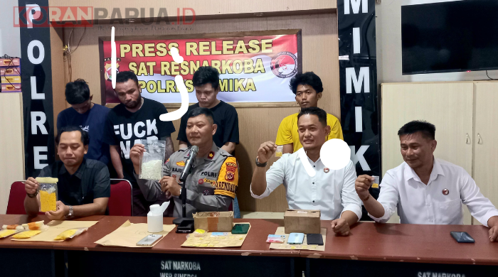 Polisi Tangkap Empat Pelaku Pengedar Ribuan Obat Terlarang di Timika