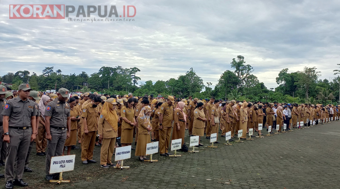 Pimpin Apel Perdana, Pj Bupati Yonathan Ingatkan ASN Mimika tentang Tiga Hal Ini