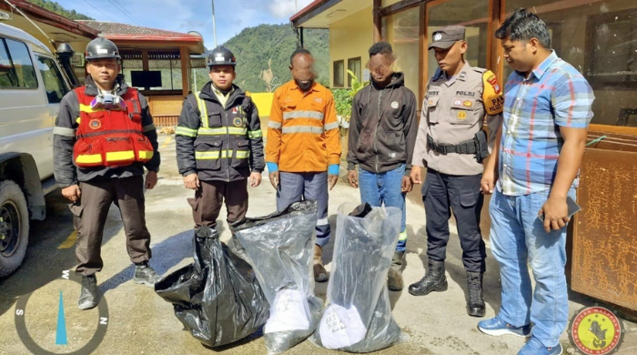 Nekat Curi Konsentrat di Area Freeport, Dua Pria Ini Berurusan dengan Polisi