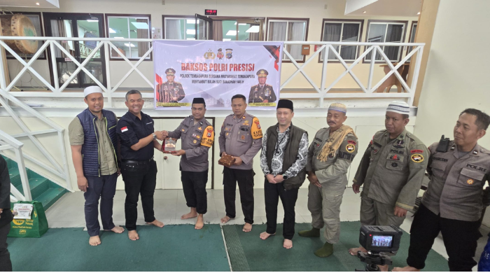 Polsek Tembagapura Laksanakan Baksos Polri Presisi dan Pemberian Tali Asih di Masjid Darus Sa’ada Tembagapura