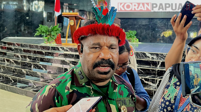 Letkol Lenis Kogoya Ingatkan OPM Stop Sebar Hoaks Terkait MBG, Sebby Sambom Sebut Lenis Masuk DPO TPNPB