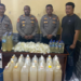 Polsek Kawasan Pelabuhan Pomako Amankan 153 Liter Sopi dari Penumpang KM Sirimau