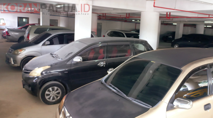 Empat Mobil Dinas Milik Pemkab Mimika Masih Dikuasai Tiga Mantan Pejabat, Marthen: Dapat di Jalan Akan Diambil Paksa