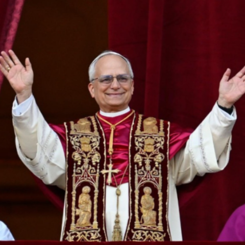 Paus Leo XIV Resmi Menjadi Pemimpin 1,4 Miliar Umat Katolik di Dunia, Pertama dari Amerika