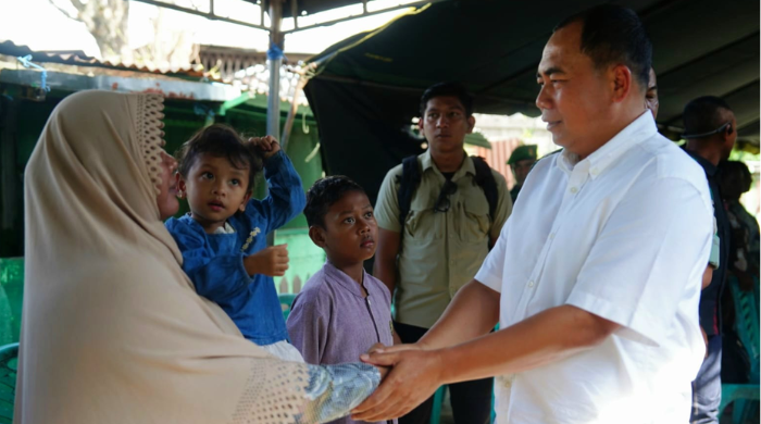Sampaikan Duka Cita Mendalam, Pangdam XVII/Cenderawasih Sambangi Keluarga Almarhum Serka Seger Mulyana