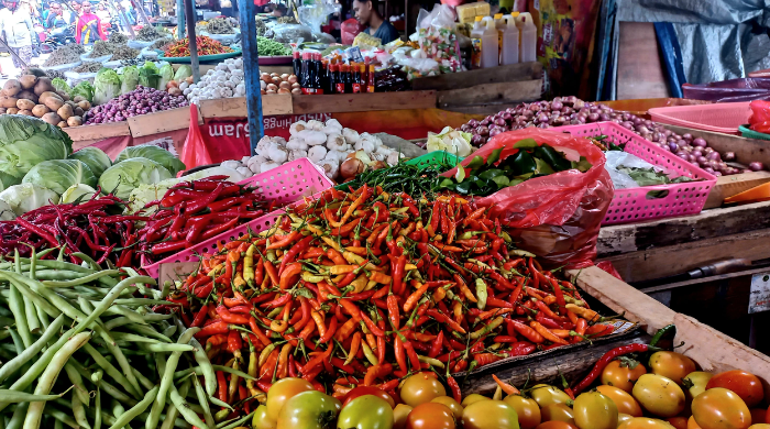 Dampak Cuaca Buruk, Harga Bumbu Dapur dan Sayuran di Pasar Sentral Timika Merangkak Naik
