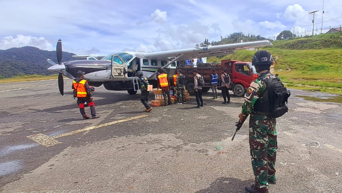 Kopasgat TNI AU Ambil Alih, Pesawat Tetap Terbang di Bandara Bilorai Intan Jaya Meski Tanpa Petugas Sipil
