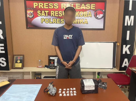 Sabu Diselundupkan dalam Onderdil Motor, Warga Timika Dibekuk Polisi