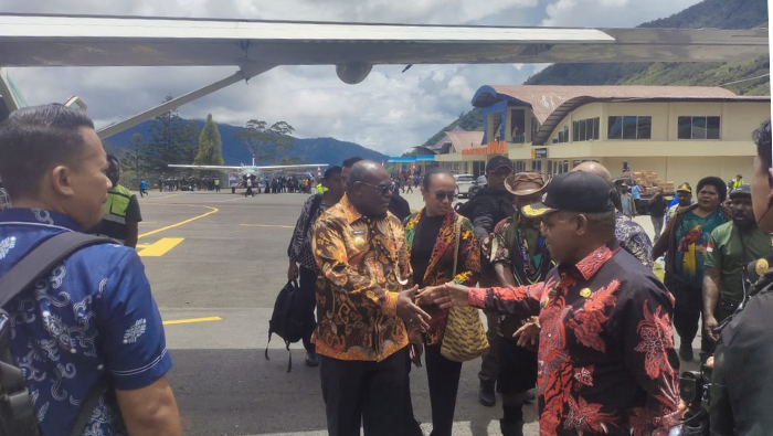 Gubernur Meki dan Delapan Bupati Tetapkan Sembilan Program Prioritas, Satgas Korpasgat Kawal Keberangkatan di Puncak Jaya