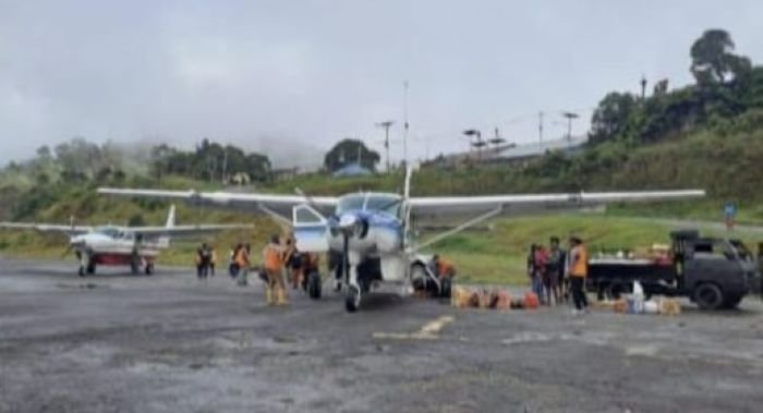 Wabup Emanuel Tekankan Disiplin dan Kinerja ASN Mimika di Tengah Penurunan APBD 2026