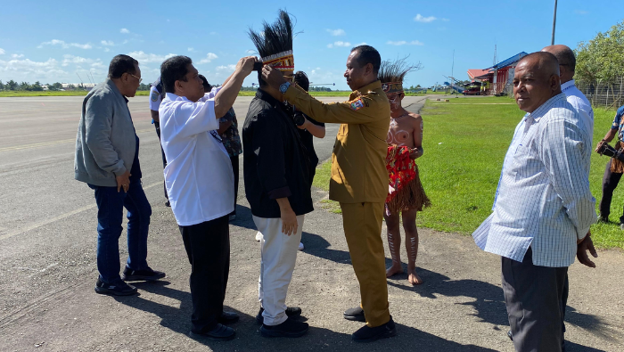 Dirjen Otda Tiba di Merauke, Satgas Korpasgat Lakukan Pengamanan Ketat Areal Bandara