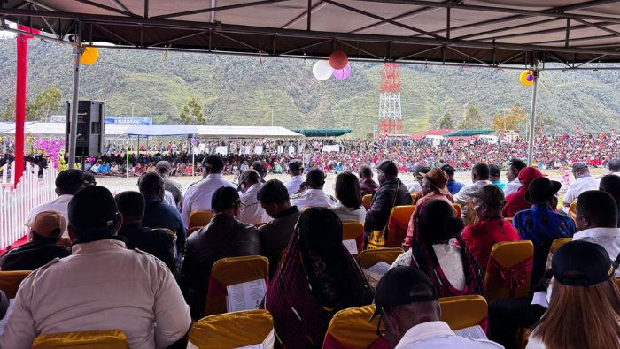 Pemkab Puncak Gelar Syukuran HUT ke-29, Dihadiri Ratusan Warga, Korpasgat dan Forkompinda