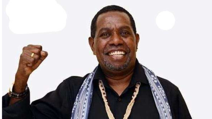 Berbenturan dengan Nurani, Artis Edo Kondologit Mundur dari Anggota DPRD Papua Barat Daya