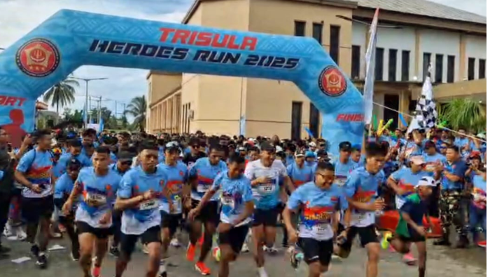 1.500 Pelari Meriahkan Trisula Heroes Run 2025 di Timika