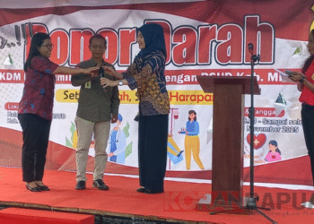 Gallery Foto FKDM Mimika Gelar Aksi Sosial Gerakan Kemanusiaan Donor Darah