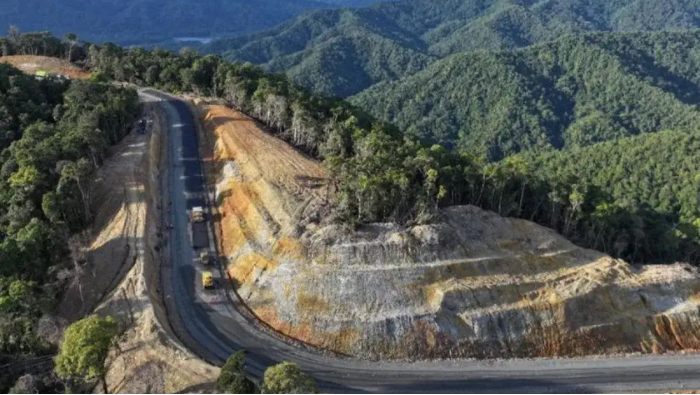 Dikerjakan dengan Skema KPBU, Jalan Trans Papua Jayapura–Wamena Ditargetkan Rampung November 2026