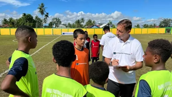 Perkuat Pengembangan Sepak Bola Usia Dini, PSSI Gandeng Freeport, PFA dan KNVB Gelar Kursus Kepelatihan di Timika