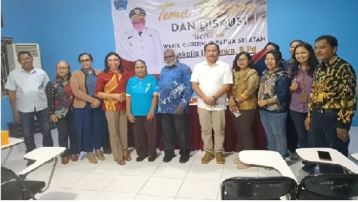 Wakil Gubernur Papua Selatan Nostalgia di Kampus Uniflor Ende Flores, Rencana Jalin Kerjasama