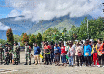 Pemda Dogiyai Bersama Masyarakat dan Satgas Korpasgat Bersinergi Ciptakan Lingkungan Sehat