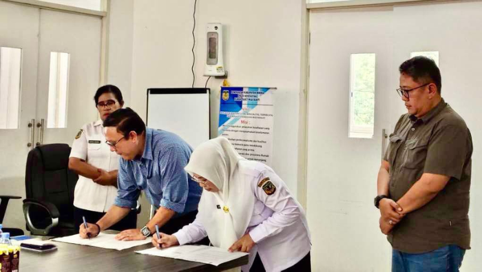 Perkuat Layanan Kesehatan Tiga Kampung, Freeport Serahkan Dapur Mandiri dan Konsentrator Oksigen untuk RS Waa Banti