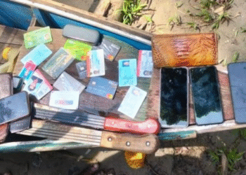 Tenda Jaya Sakti Satgas Yonif 113 Pamtas RI–PNG Mobile, Membuka Jendela Dunia Bagi Warga Intan Jaya yang Terisolasi