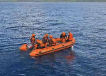 Pencarian 17 Korban Speedboat di Yapen, TNI Kerahkan Helikopter Super Puma dan KRI Panah-626